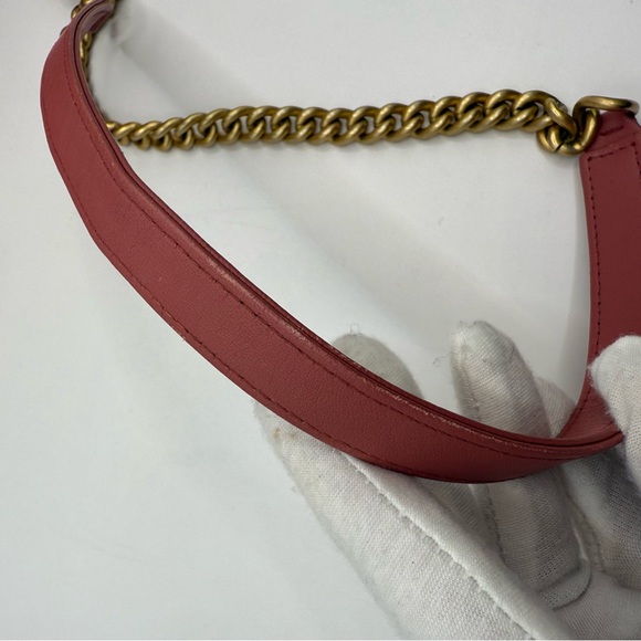 CHANEL Boy Wallet on Chain Rose Quilted with Gold Chain - Picture 16 of 16